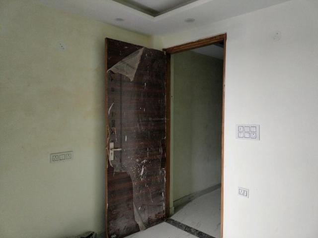 1 BHK Apartment in Kulesara for resale Greater Noida. The reference number is 20667357