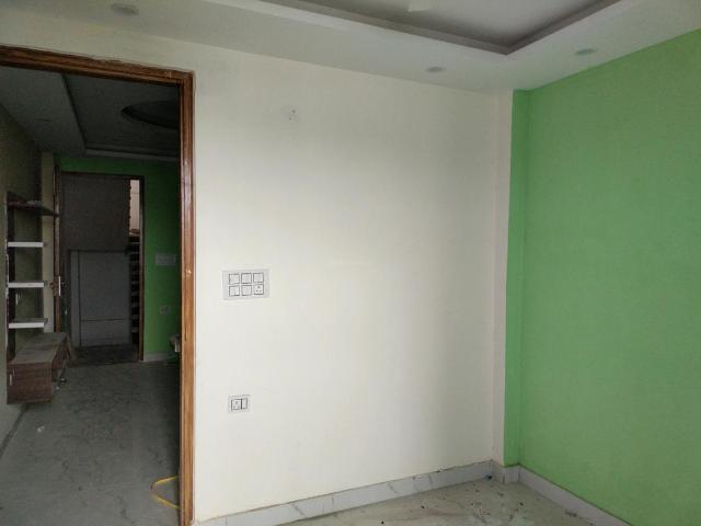 1 BHK Apartment in Kulesara for resale Greater Noida. The reference number is 20667691