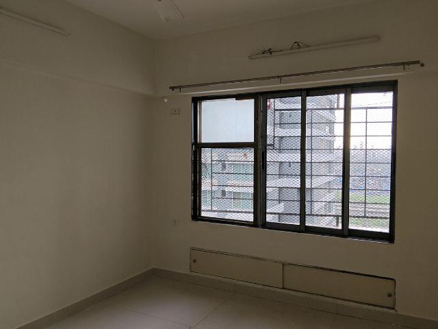1 BHK Apartment in Kurla East for resale Mumbai. The reference number is 18139045