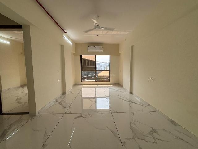 1 BHK Apartment in Kurla West for rent Mumbai. The reference number is 21361332