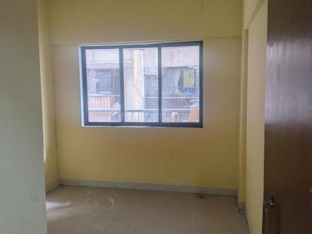 1 BHK Apartment in Kurla West for resale Mumbai. The reference number is 21143926