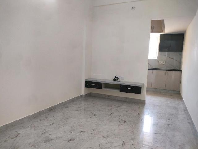 1 BHK Apartment in Hoodi for rent Bengaluru. The reference number is 19392770