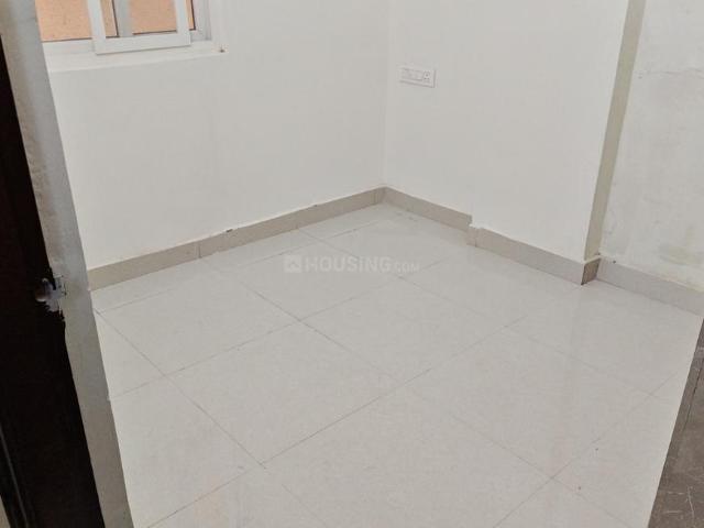 1 BHK Apartment in Hafeezpet for rent Hyderabad. The reference number is 20743890