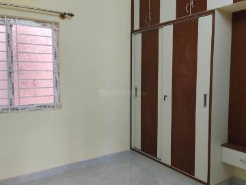 1 BHK Apartment in Halasuru for rent Bengaluru. The reference number is 20559406