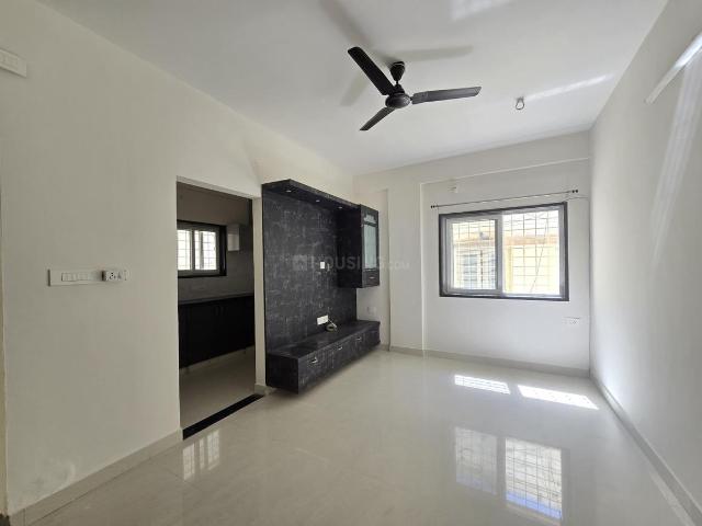 1 BHK Apartment in Halasuru for rent Bengaluru. The reference number is 20871663
