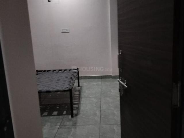 1 BHK Apartment in Hiran Magri for rent Udaipur. The reference number is 21366287
