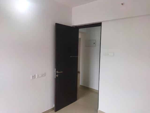 1 BHK Apartment in Hiranandani Estate for rent Thane. The reference number is 17650102