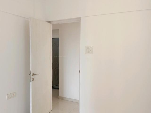 1 BHK Apartment in Hiranandani Estate for rent Thane. The reference number is 19477226