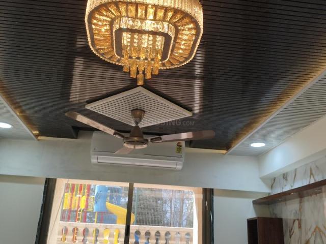 1 BHK Apartment in Hiranandani Estate for rent Thane. The reference number is 19585188