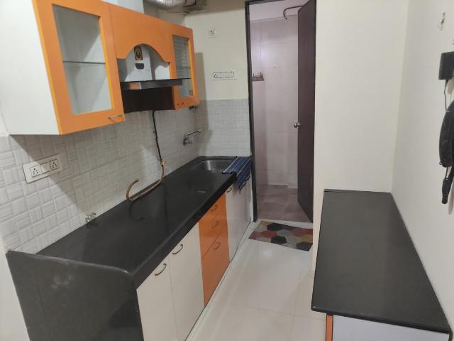 1 BHK Apartment in Hiranandani Estate for rent Thane. The reference number is 20450778