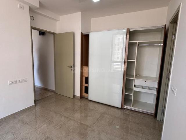 1 BHK Apartment in Hiranandani Estate for rent Thane. The reference number is 20864965