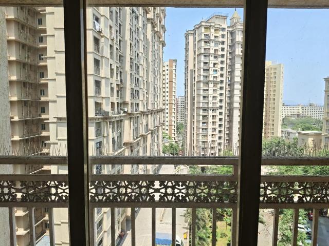 1 BHK Apartment in Hiranandani Estate for resale Thane. The reference number is 19799779
