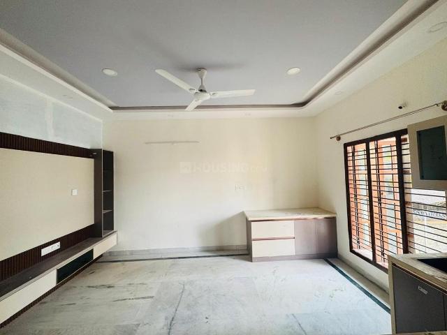 1 BHK Apartment in Indira Nagar for rent Bengaluru. The reference number is 20296900