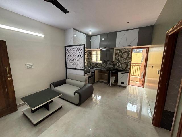 1 BHK Apartment in Indira Nagar for rent Bengaluru. The reference number is 20662458