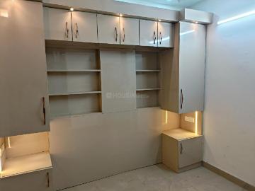 1 BHK Apartment in Indirapuram for resale Ghaziabad. The reference number is 20572753