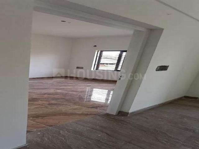 1 BHK Apartment in Irinjalakuda for rent Thrissur. The reference number is 21371712