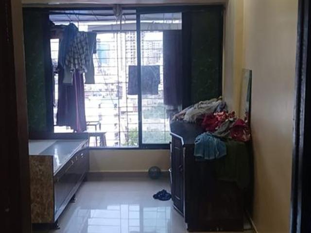 1 BHK Apartment in Jogeshwari West for resale Mumbai. The reference number is 20909277