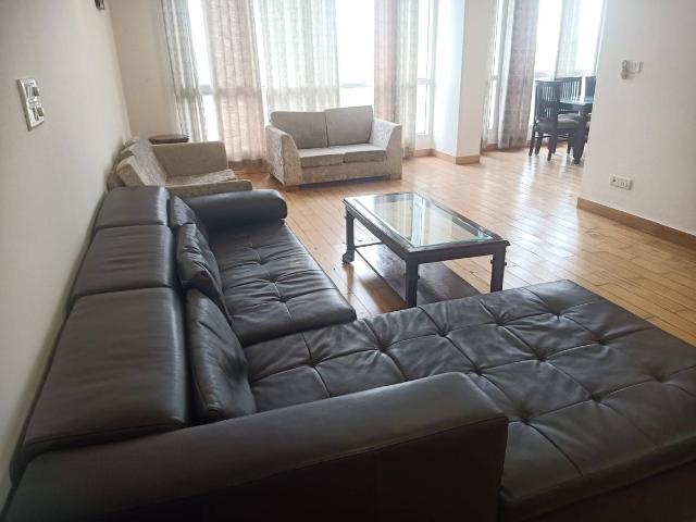1 BHK Apartment in Jaypee Greens for rent Greater Noida. The reference number is 18957438