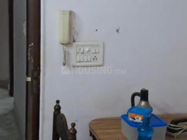 1 BHK Apartment in Janakpuri for rent New Delhi. The reference number is 20070774