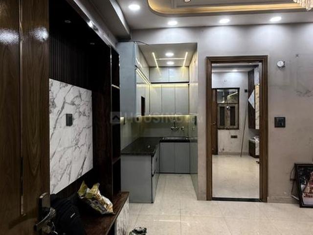 1 BHK Apartment in Janakpuri for resale New Delhi. The reference number is 20858576