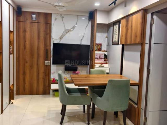 1 BHK Apartment in Juhu for rent Mumbai. The reference number is 20746928