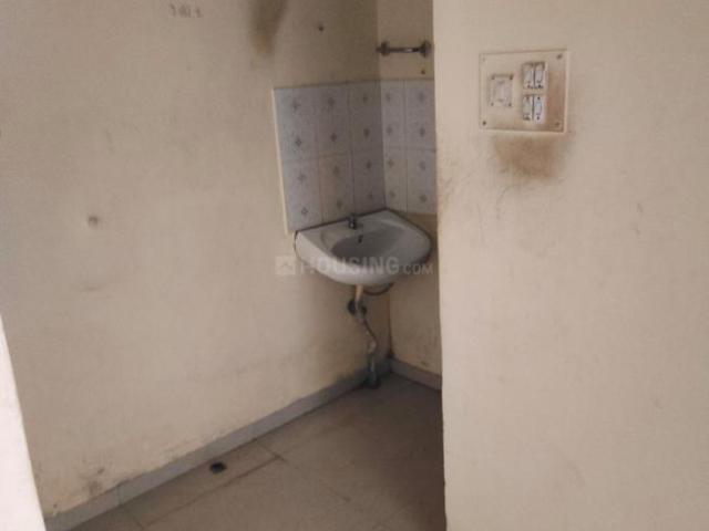 1 BHK Apartment in Old Sangvi for resale Pune. The reference number is 20766149