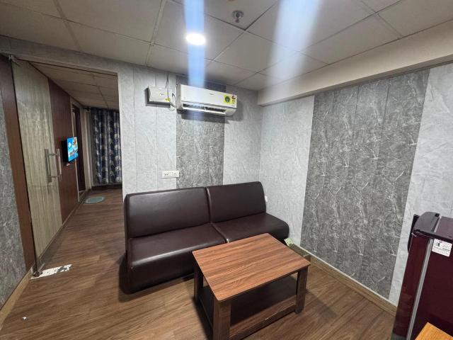 1 BHK Apartment in Lohgarh for rent Zirakpur. The reference number is 20889383