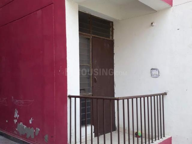 1 BHK Apartment in Loni for resale Ghaziabad. The reference number is 6279896