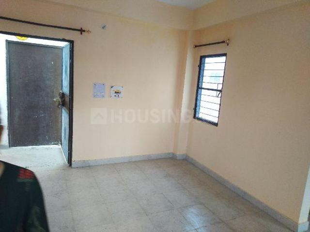 1 BHK Apartment in Loni Industrial Area for resale Ghaziabad. The reference number is 5745443