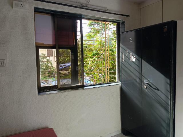 1 BHK Apartment in Matunga West for rent Mumbai. The reference number is 21012135