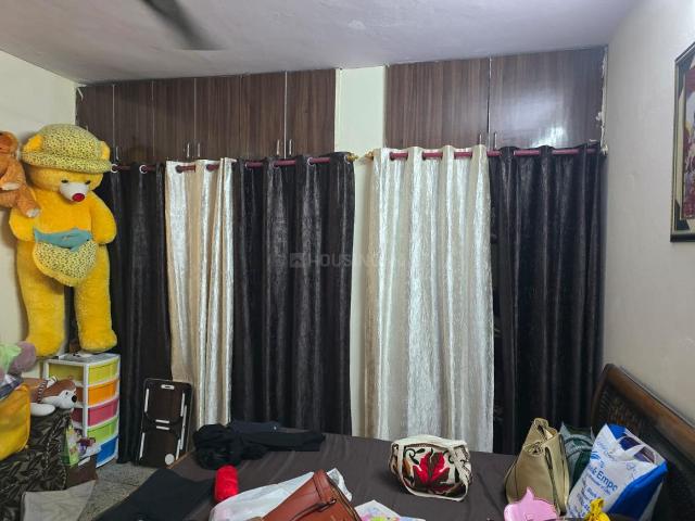 1 BHK Apartment in Mayur Vihar Phase 1 for rent New Delhi. The reference number is 20840072