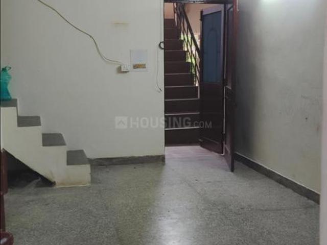 1 BHK Apartment in Mayur Vihar Phase 1 for rent New Delhi. The reference number is 21323067