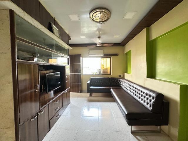 1 BHK Apartment in Mazgaon for resale Mumbai. The reference number is 18261719