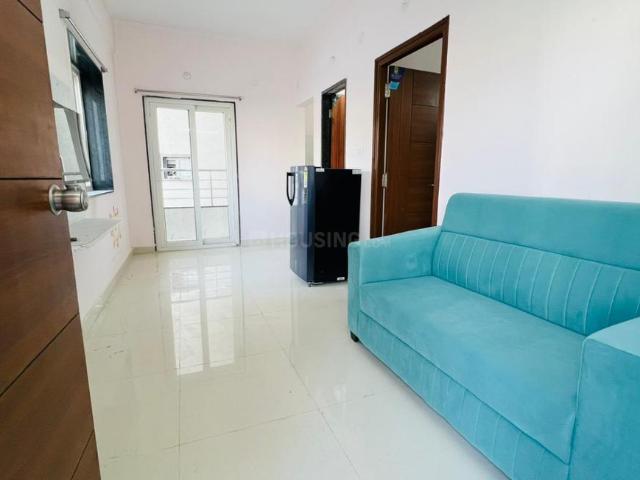 1 BHK Apartment in Madhapur for rent Hyderabad. The reference number is 19103564
