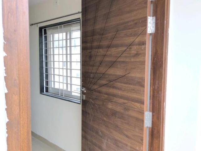 1 BHK Apartment in Madhapur for rent Hyderabad. The reference number is 20807875