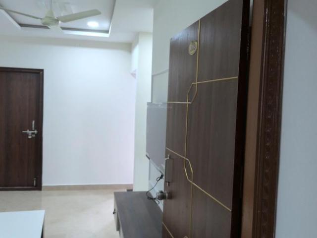 1 BHK Apartment in Madhapur for rent Hyderabad. The reference number is 20986412