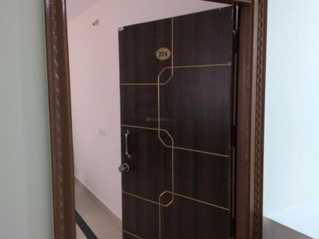 1 BHK Apartment in Madhapur for rent Hyderabad. The reference number is 20986433