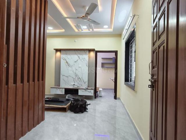 1 BHK Apartment in Madhapur for rent Hyderabad. The reference number is 21011674