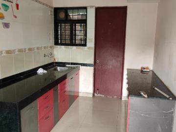 1 BHK Apartment in Magarpatta City for rent Pune. The reference number is 20547640