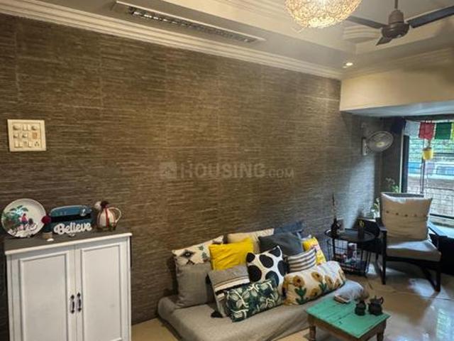 1 BHK Apartment in Mahim for rent Mumbai. The reference number is 18291807