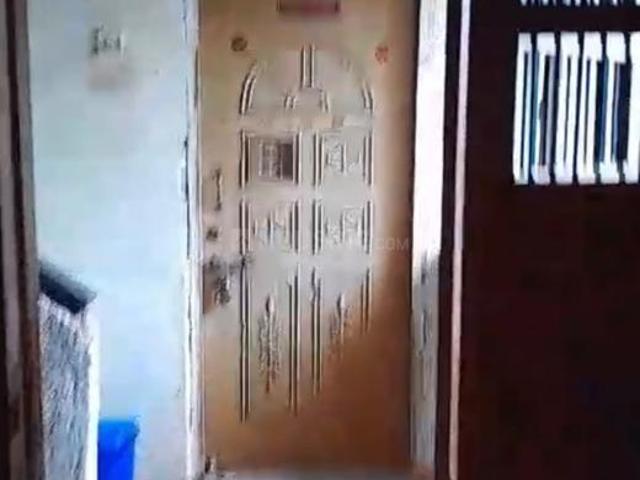 1 BHK Apartment in Mahim for rent Mumbai. The reference number is 20820384