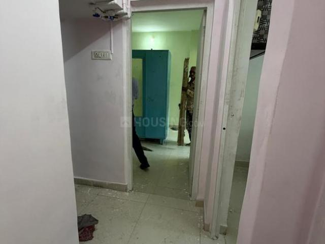 1 BHK Apartment in Mahim for rent Mumbai. The reference number is 21045269
