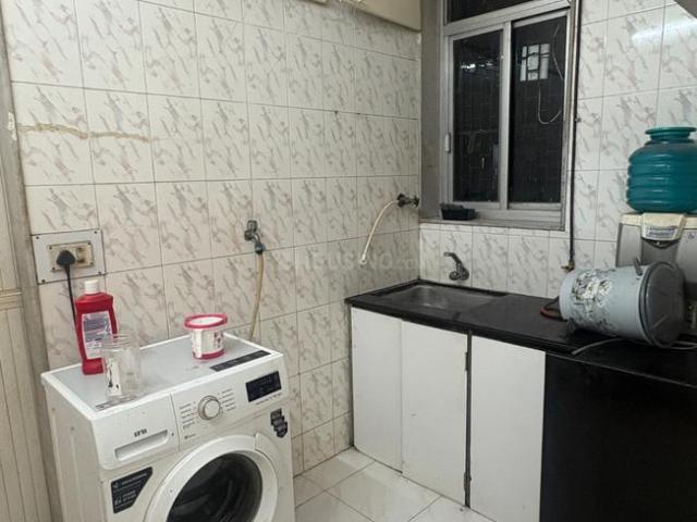 1 BHK Apartment in Mahim for rent Mumbai. The reference number is 21144169