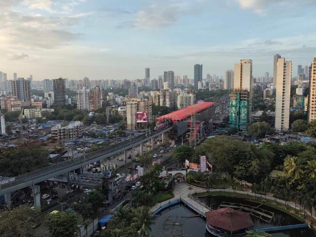 1 BHK Apartment in Malad East for rent Mumbai. The reference number is 19625290