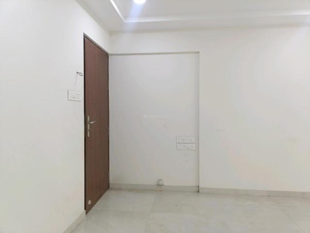 1 BHK Apartment in Malad East for rent Mumbai. The reference number is 20428311