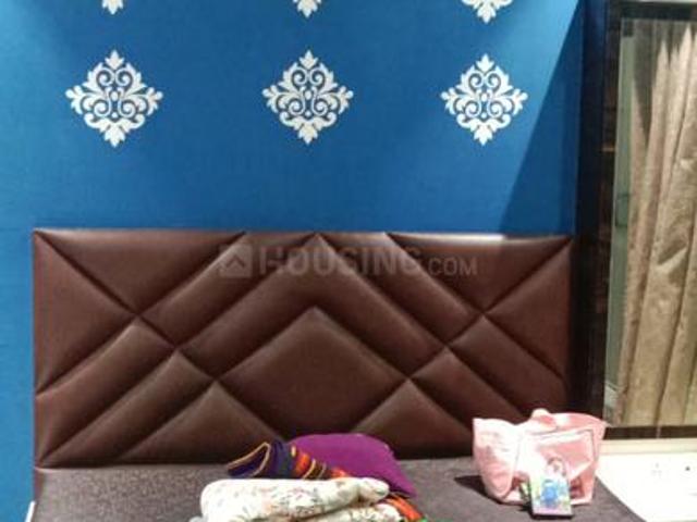 1 BHK Apartment in Malad East for rent Mumbai. The reference number is 20598770