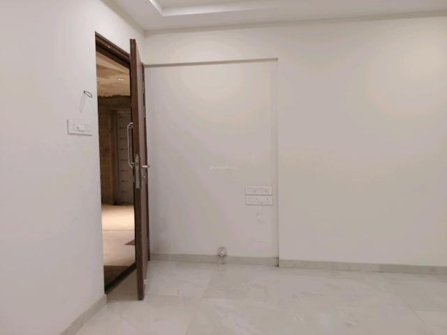 1 BHK Apartment in Malad East for rent Mumbai. The reference number is 20693897