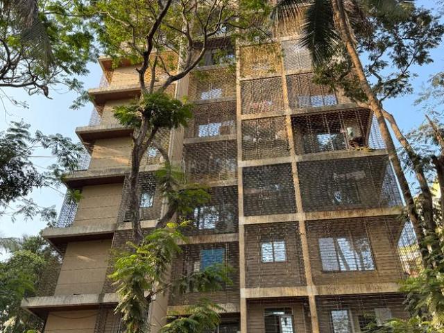 1 BHK Apartment in Malad East for rent Mumbai. The reference number is 20725511