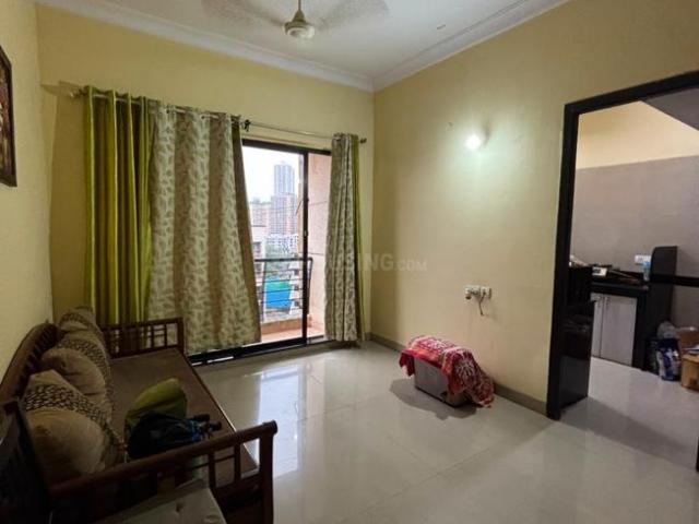 1 BHK Apartment in Malad East for rent Mumbai. The reference number is 20796432