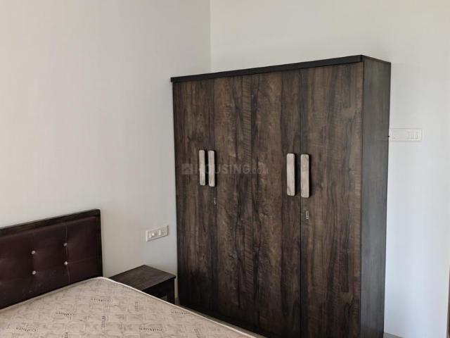 1 BHK Apartment in Malad East for rent Mumbai. The reference number is 21074965